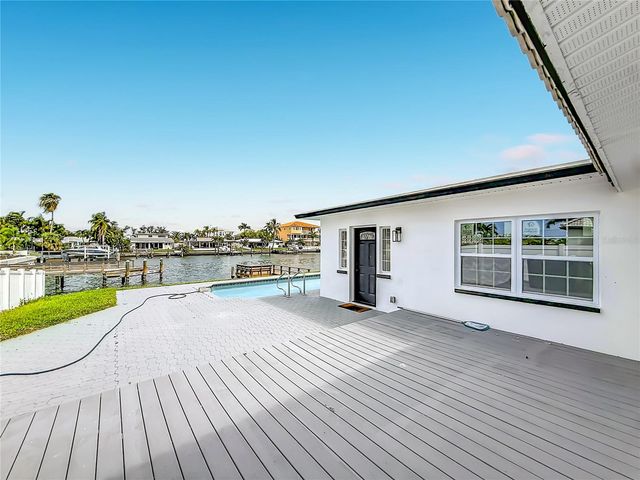 720 CAPRI BOULEVARD, St Petersburg, FL 33706