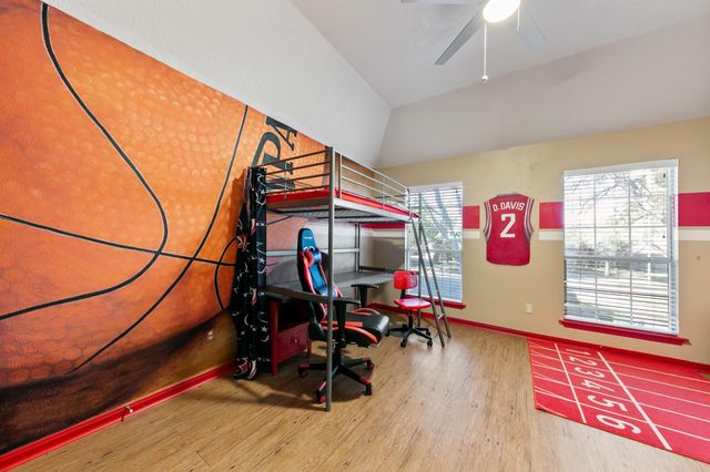 1931 Timber Creek Drive, Missouri City, TX 77459