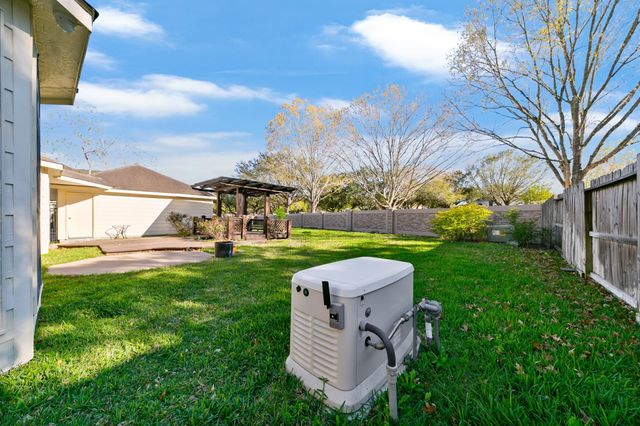 1931 Timber Creek Drive, Missouri City, TX 77459