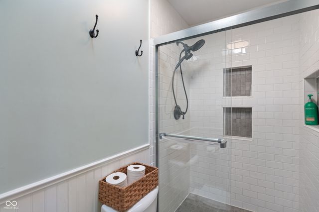 8250 Shadow Circle, Indianapolis, IN 46260