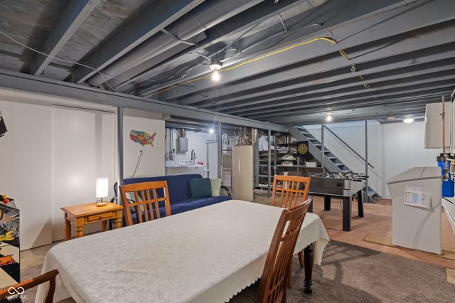 8250 Shadow Circle, Indianapolis, IN 46260