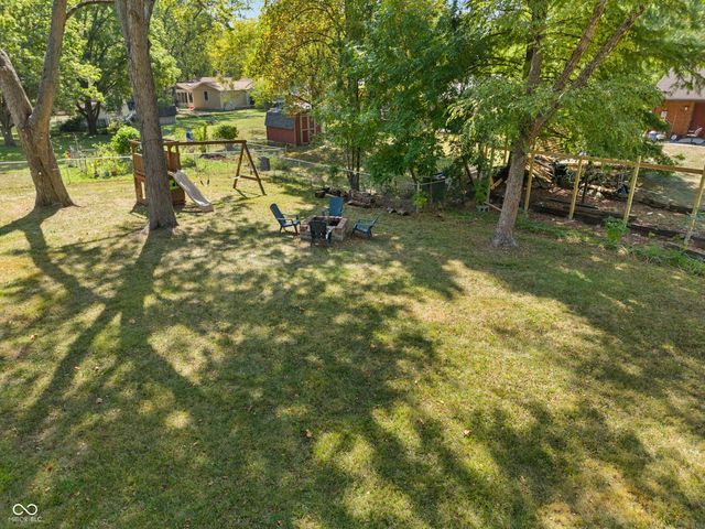 8250 Shadow Circle, Indianapolis, IN 46260