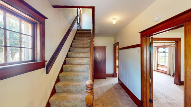 N17088 E Orchard Lane, Galesville, WI 54630