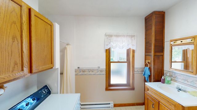 N17088 E Orchard Lane, Galesville, WI 54630