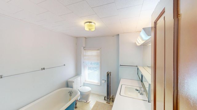 N17088 E Orchard Lane, Galesville, WI 54630