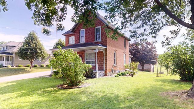 N17088 E Orchard Lane, Galesville, WI 54630