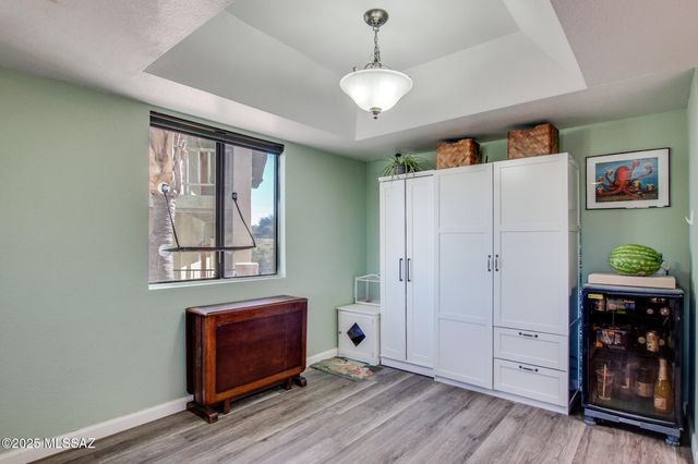 8271 N Oracle Rd Apt 252, Tucson, AZ 85704