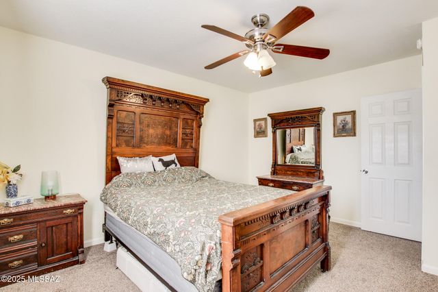 8271 N Oracle Rd Apt 252, Tucson, AZ 85704