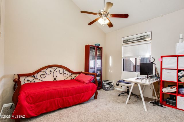 8271 N Oracle Rd Apt 252, Tucson, AZ 85704