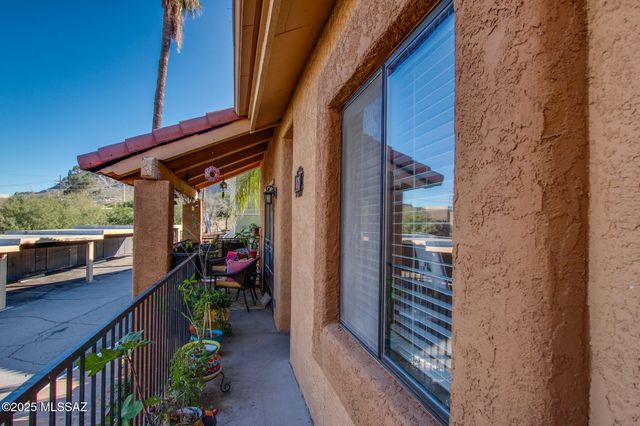 8271 N Oracle Rd Apt 252, Tucson, AZ 85704