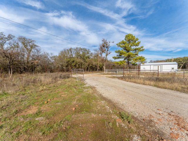 630 CR-3825, Bridgeport, TX 76426