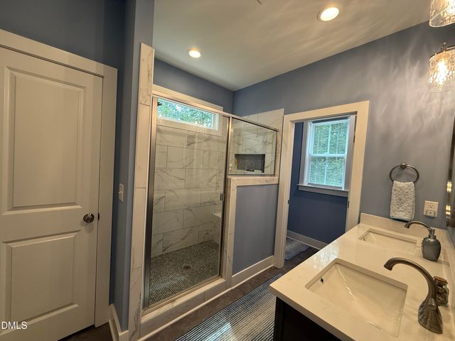 567 Dabney Woods Lane, Henderson, NC 27537