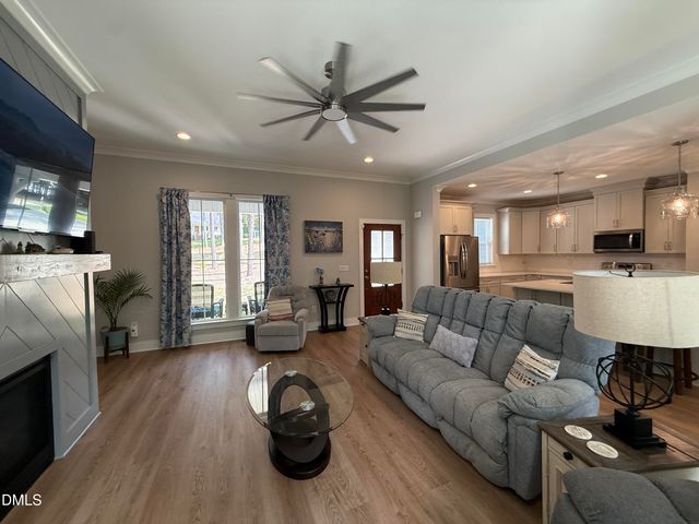 567 Dabney Woods Lane, Henderson, NC 27537