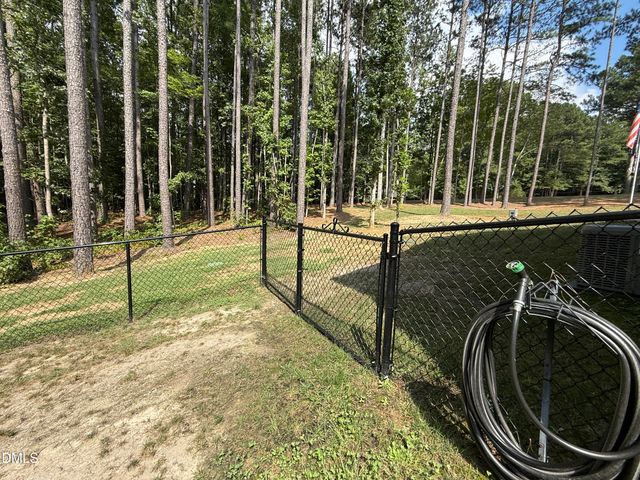 567 Dabney Woods Lane, Henderson, NC 27537