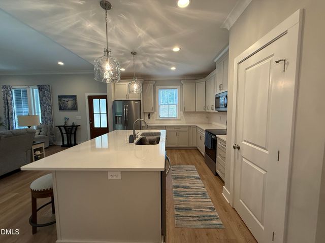567 Dabney Woods Lane, Henderson, NC 27537