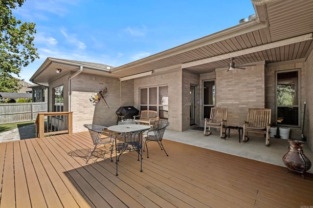 2117 Ingleside Drive, Sherwood, AR 72120