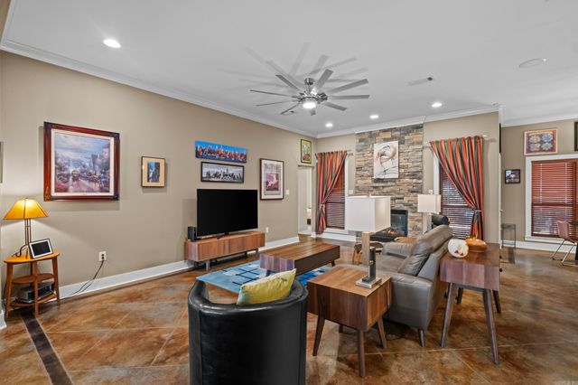 2117 Ingleside Drive, Sherwood, AR 72120