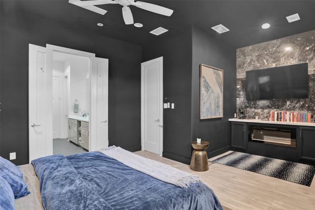 3816 Roseland Avenue C300, Dallas, TX 75204