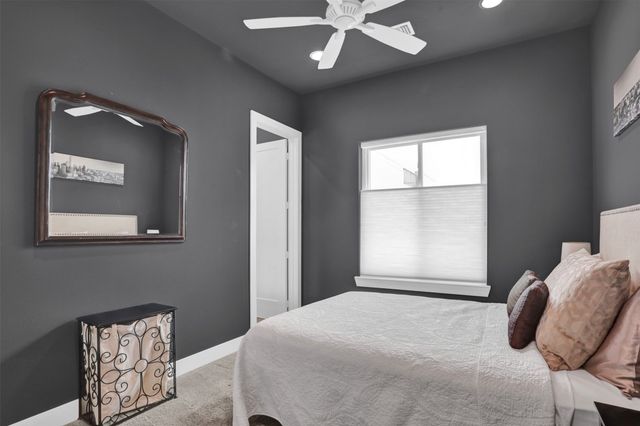 3816 Roseland Avenue C300, Dallas, TX 75204