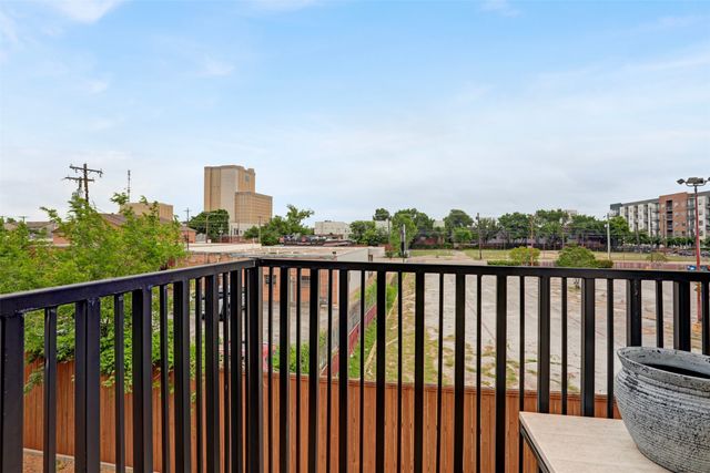 3816 Roseland Avenue C300, Dallas, TX 75204