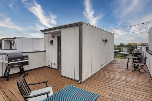 3816 Roseland Avenue C300, Dallas, TX 75204