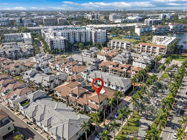 4608 NW 83rd Pkwy 0, Doral, FL 33166