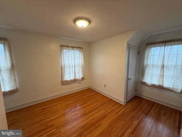 411 N 4TH ST, Lemoyne, PA 17043