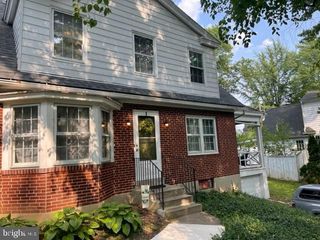 411 N 4TH ST, Lemoyne, PA 17043