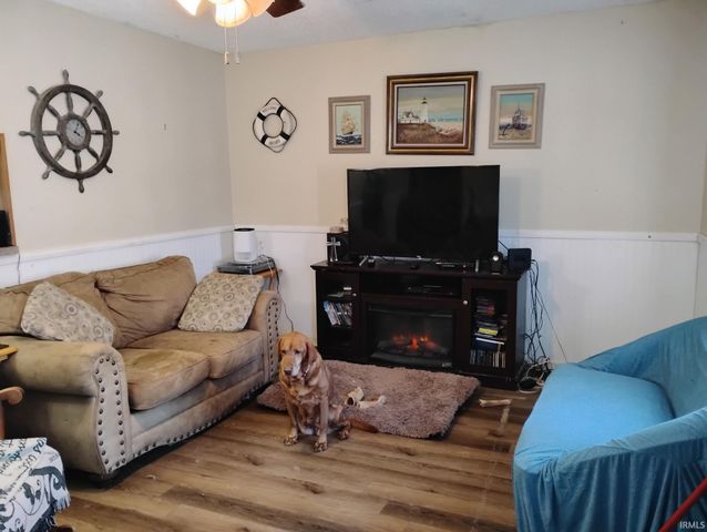 1310 Saint Mary's Drive, Warsaw, IN 46580