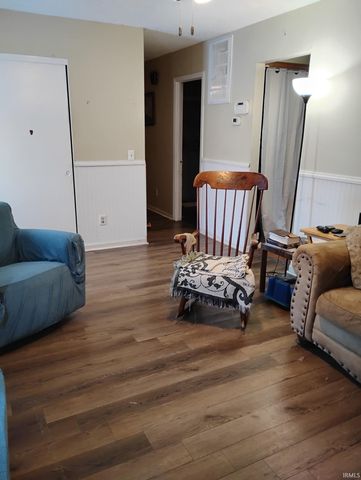 1310 Saint Mary's Drive, Warsaw, IN 46580