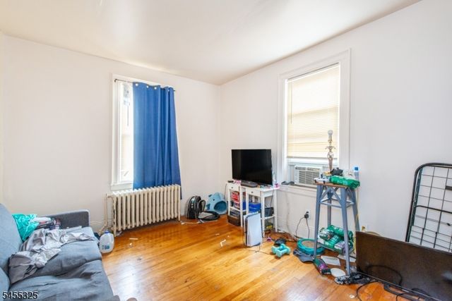 8312 1St Ave, North Bergen Twp., NJ 07047