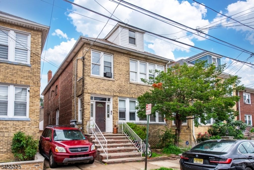 8312 1St Ave, North Bergen Twp., NJ 07047