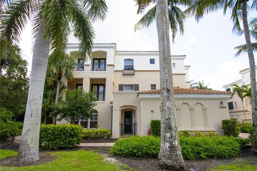 2868 Tiburon BLVD E 102, Naples, FL 34109
