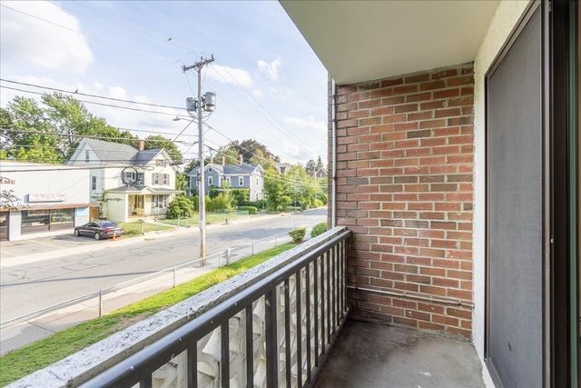 29 Harvard Ave. 37, Medford, MA 02155