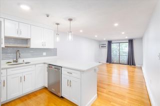 29 Harvard Ave. 37, Medford, MA 02155