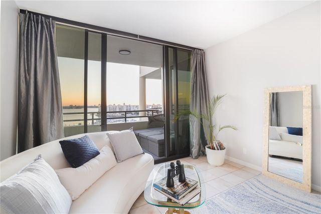 1255 N GULFSTREAM AVENUE 1407, Sarasota, FL 34236