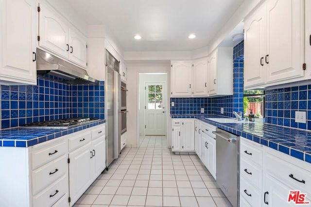 11555 Duque Drive, Studio City (los Angeles), CA 91604