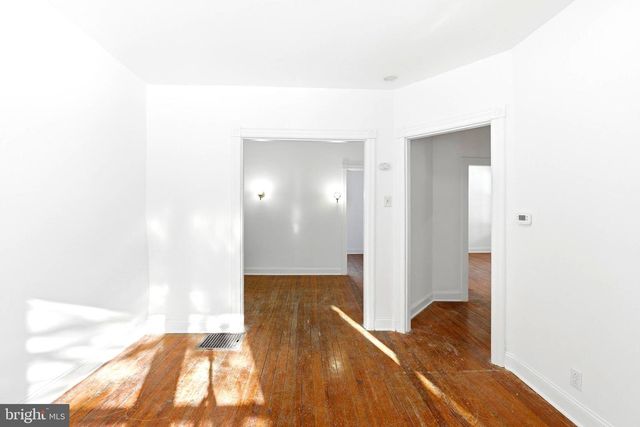 357 W 2ND ST, Moorestown, NJ 08057