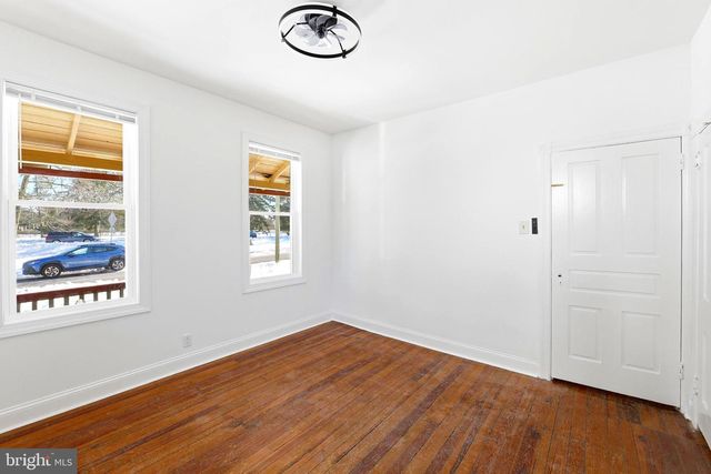 357 W 2ND ST, Moorestown, NJ 08057