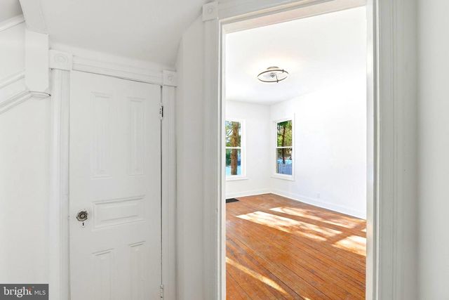 357 W 2ND ST, Moorestown, NJ 08057