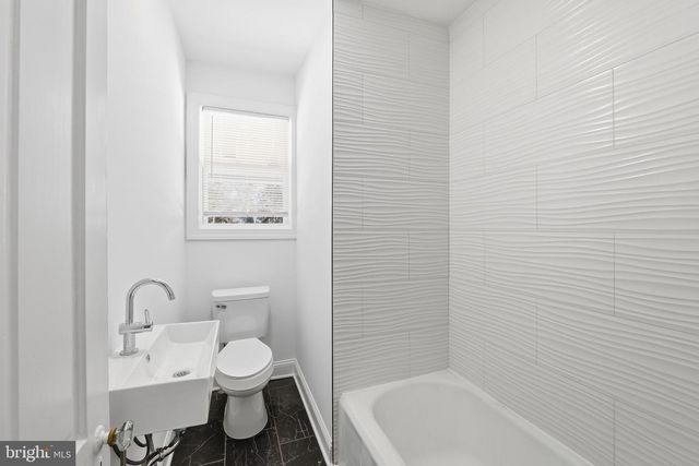 357 W 2ND ST, Moorestown, NJ 08057