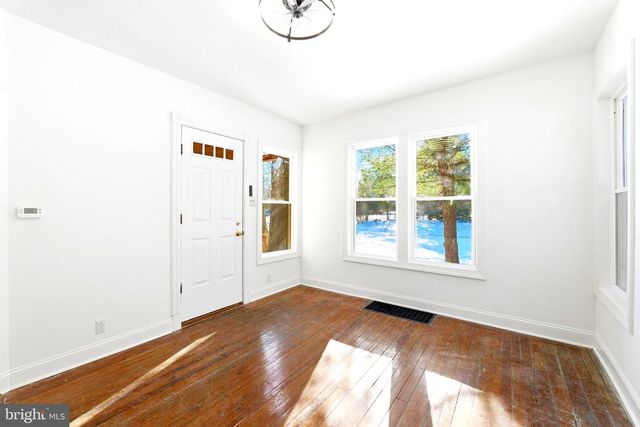 357 W 2ND ST, Moorestown, NJ 08057