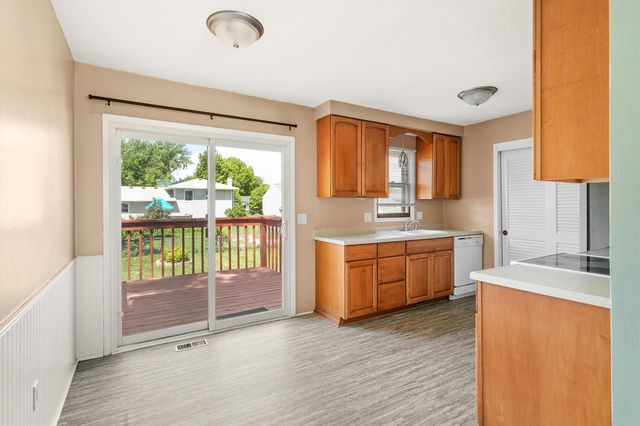 500 NW Norton Circle, Grimes, IA 50111