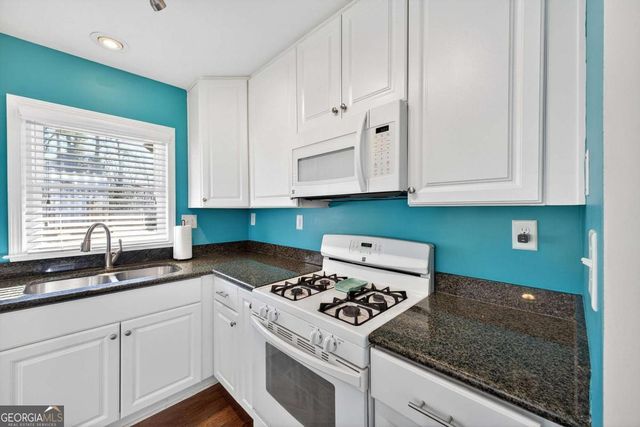 3823 Danbury Lane, Decatur, GA 30032