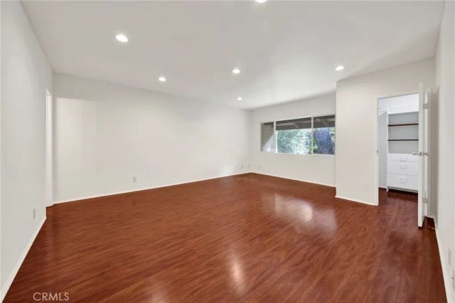9745 Via Roma, Burbank, CA 91504