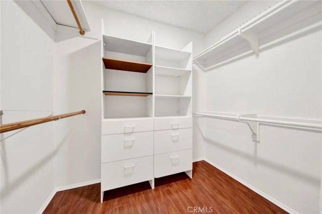 9745 Via Roma, Burbank, CA 91504