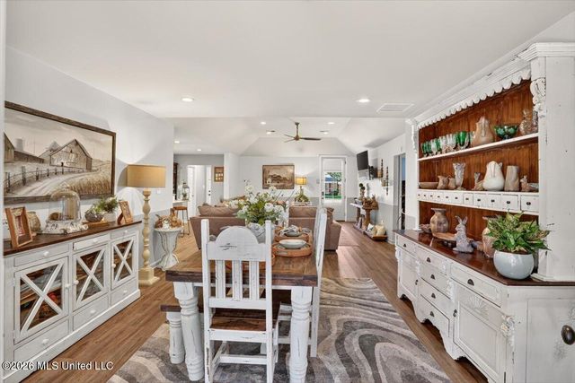 4957 Graham Lake Drive, Olive Branch, MS 38654
