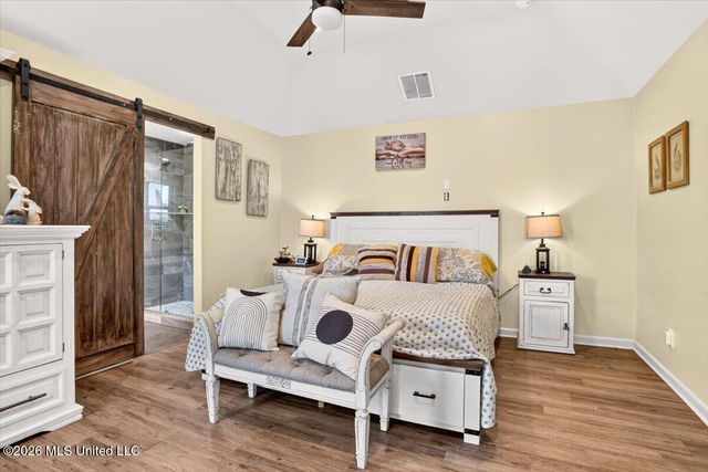 4957 Graham Lake Drive, Olive Branch, MS 38654