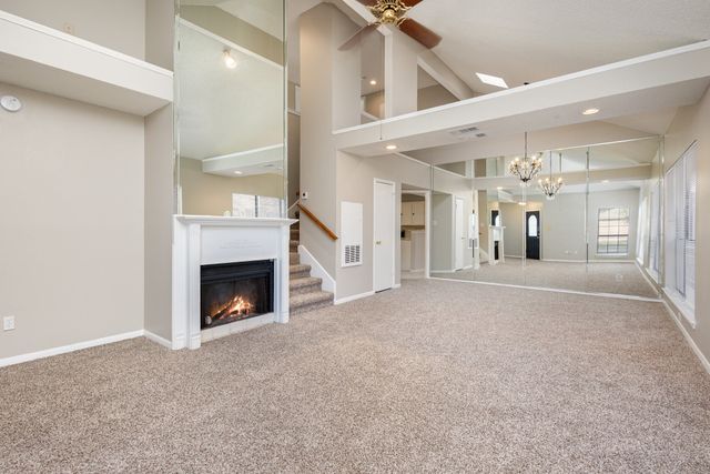 2921 Menlo Park Lane, Carrollton, TX 75007