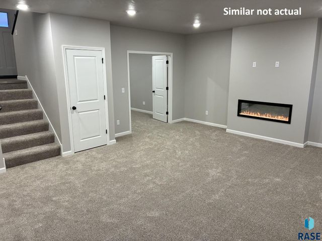925 Estate St Street, Harrisburg, SD 57032